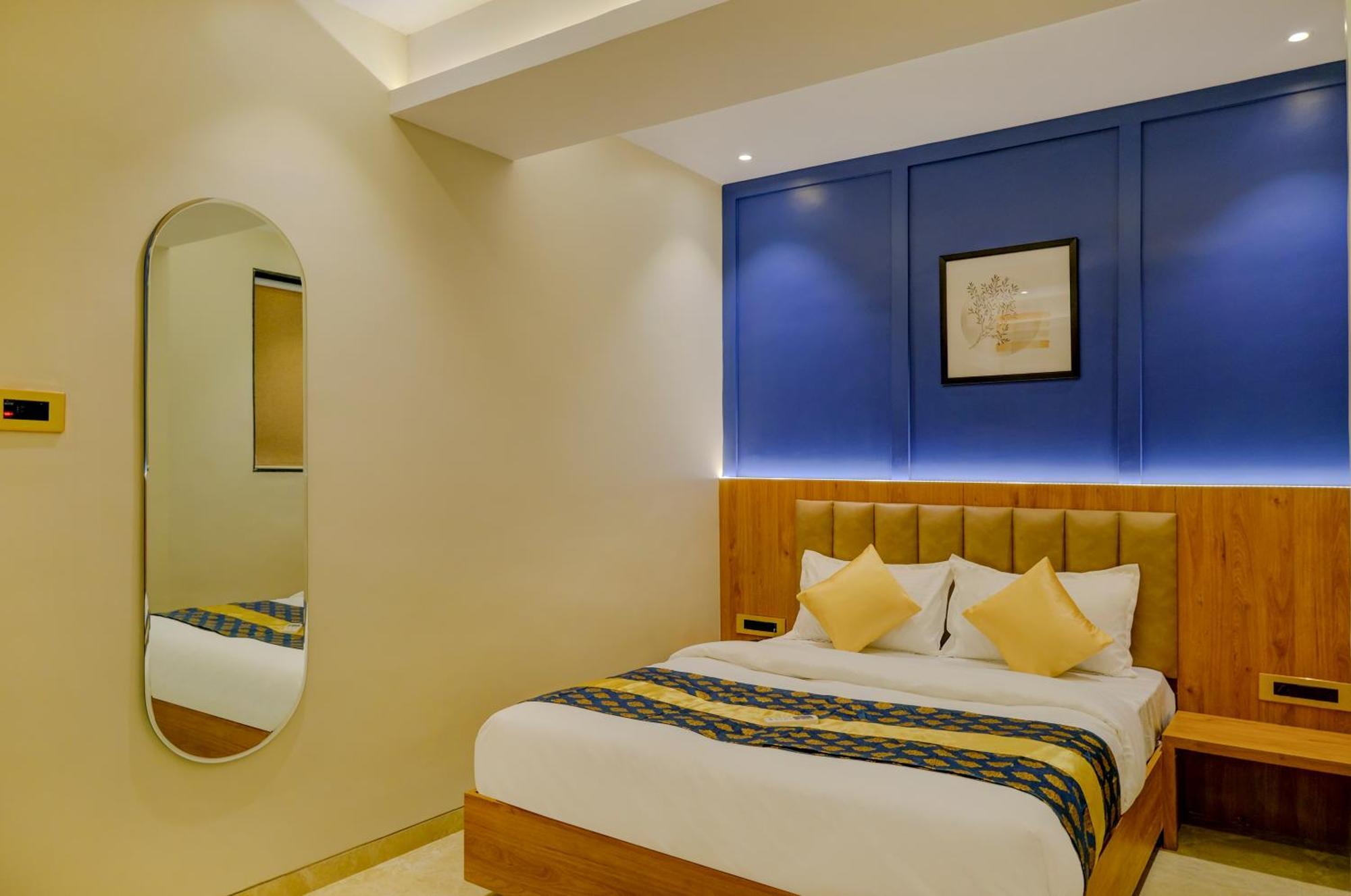 Metropolis Business Hotel 帕纳吉 外观 照片