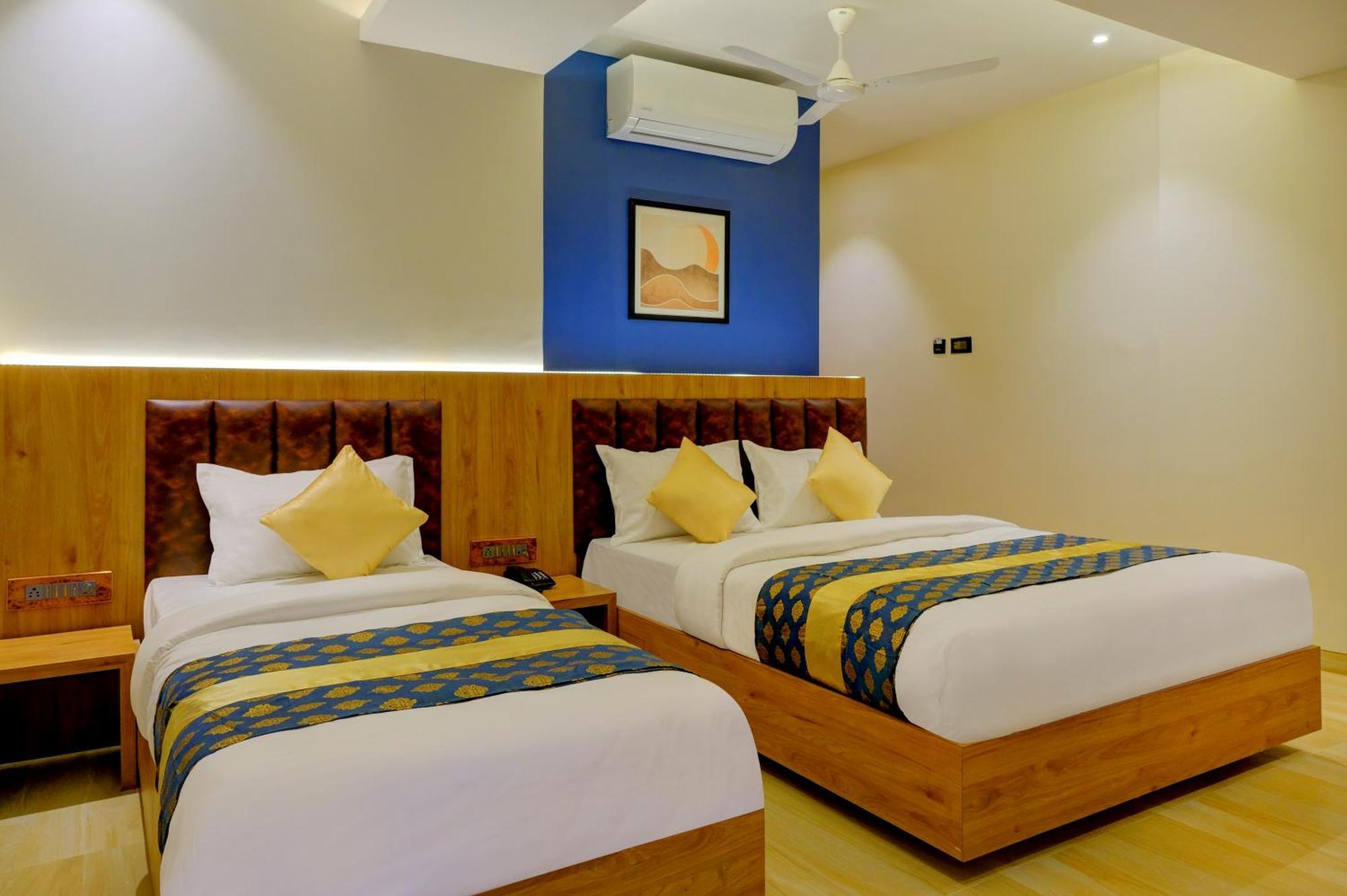 Metropolis Business Hotel 帕纳吉 外观 照片